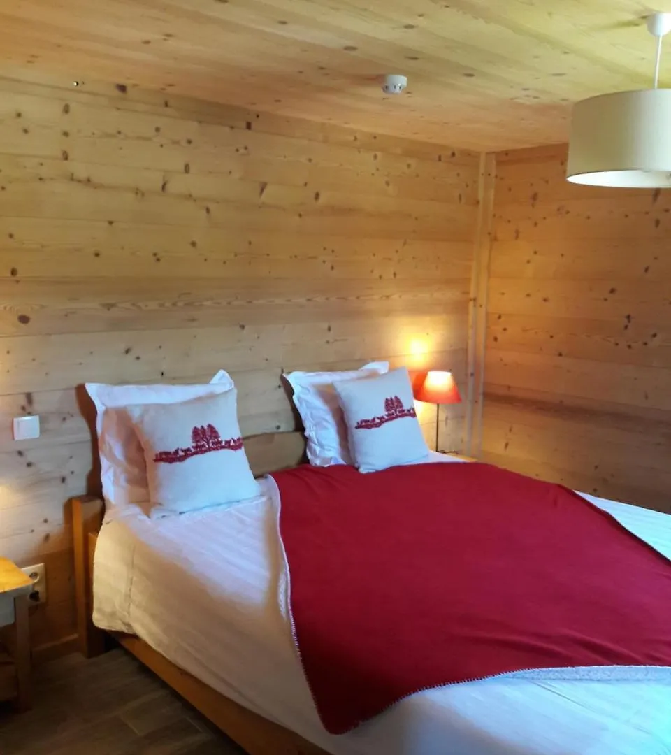 Chalet Sous Le Jora - Chambres D'Hotes Le Praz de Lys
