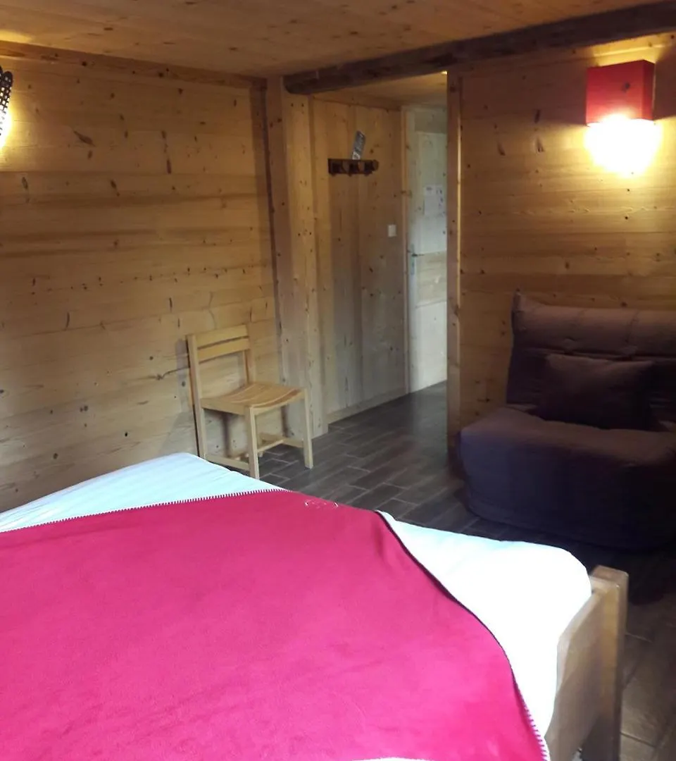 Chalet Sous Le Jora - Chambres D'Hotes Le Praz de Lys